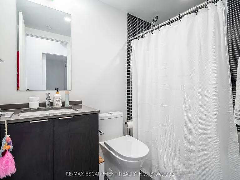 1 Jarvis St #1504 — Photo 14