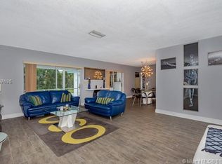 5540 SW 8th St, Plantation, FL 33317