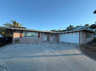 440 Chestnut Ln, Escondido, CA 92025