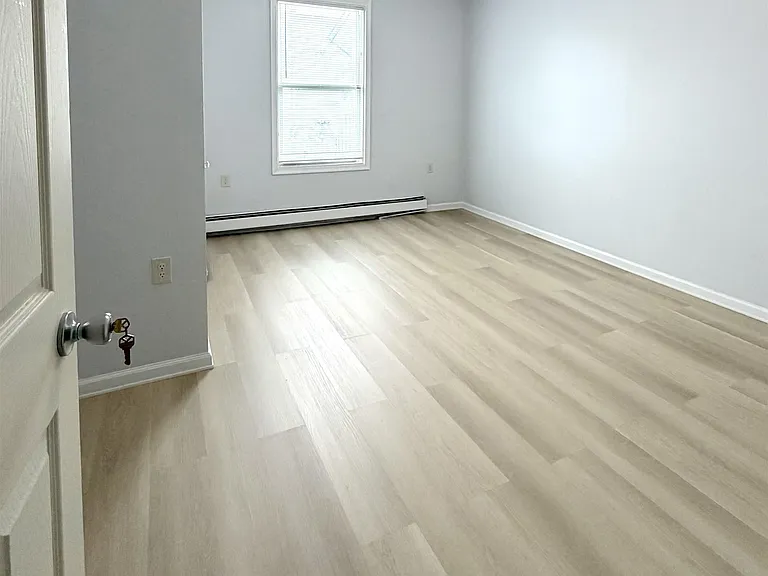 281 Garfield Ave #2 — Photo 13