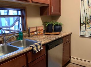 Aquila Court, Minneapolis, MN 55426
