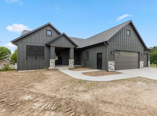 5641 Courtney Lynn Ct, Wyoming, MI 49418