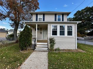 852 Warwick Ave, Warwick, RI 02888