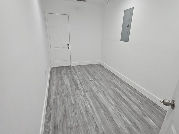 3rd image of 1611 NW 50th St #1