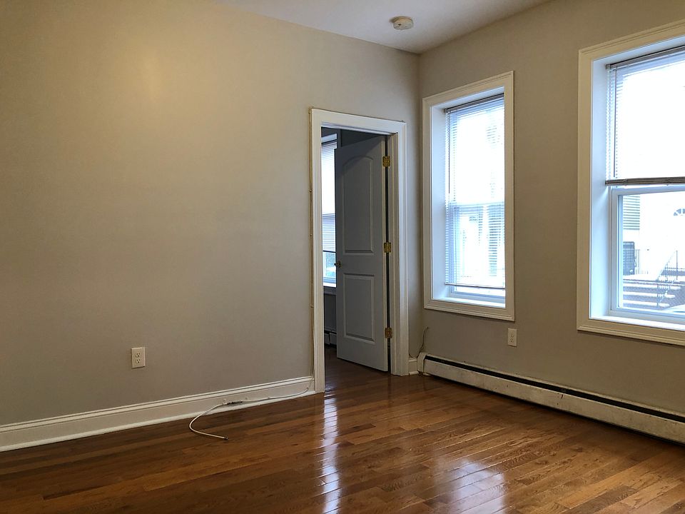 2nd image of 6 Tonnelle Ave #12E