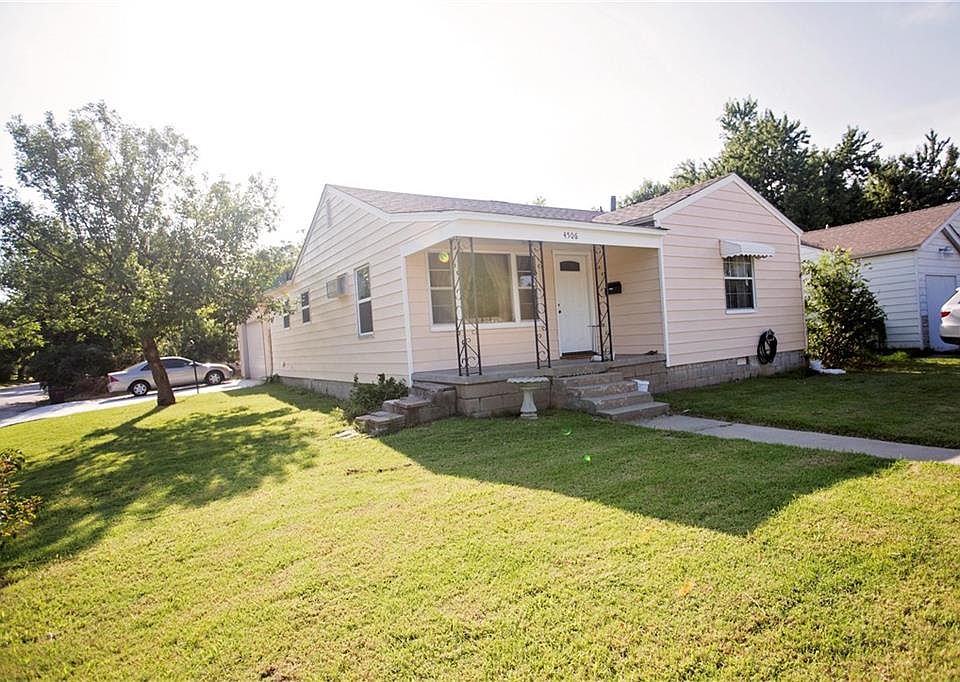 1st image of 4506 N Rockwell Ave