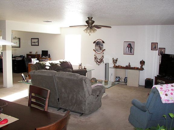 2nd image of 1409 Prairie Rock