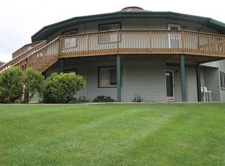 414 Holland Rd APT 2, Germantown Hills, IL 61548