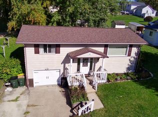 204 E Main St, Montfort, WI 53569