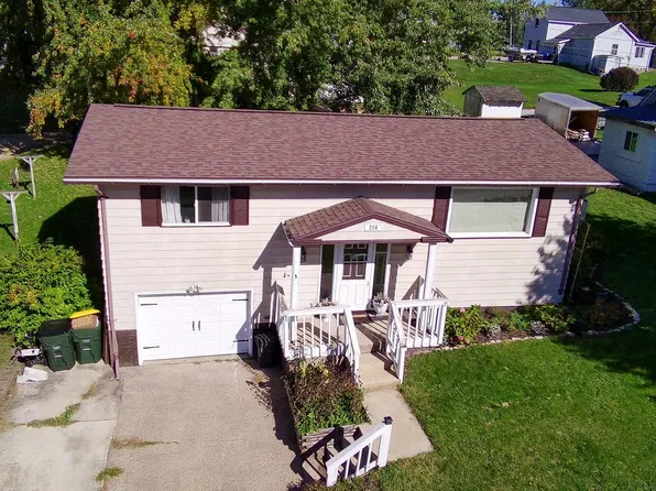 204 E Main St, Montfort, WI 53569