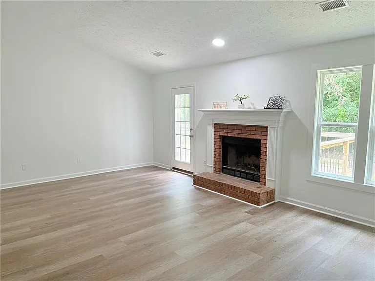 3095 Haverhill Rowe — Photo 23