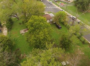 1121 Estes Ave #D, Austin, TX 78721