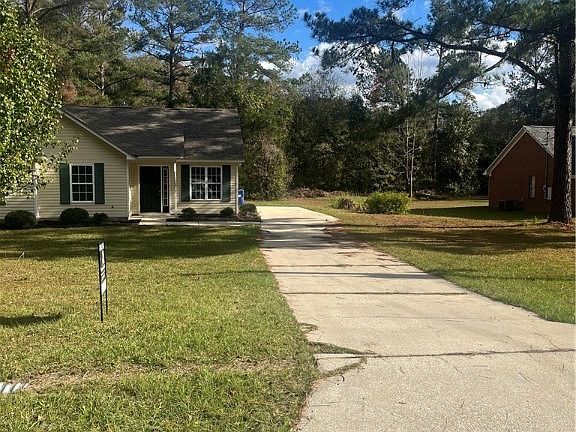 3rd image of 2639 Lee Road 140