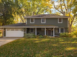 6809 Hillside Ln, Edina, MN 55439