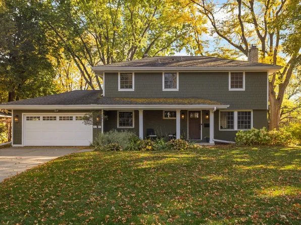 6809 Hillside Ln, Edina, MN 55439