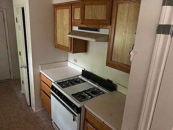 4th image of 316 N Bradshaw St