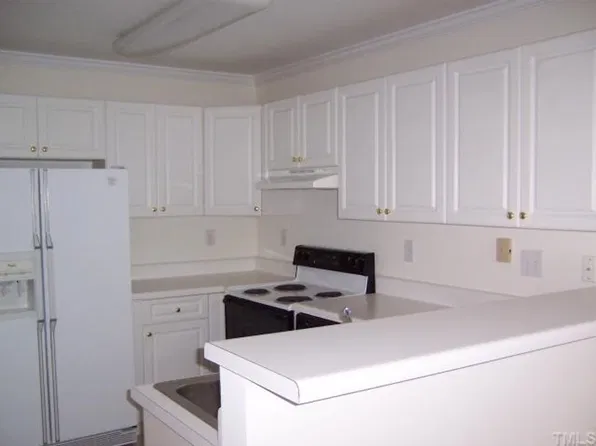 132 Grande Meadow Way, Cary, NC 27513