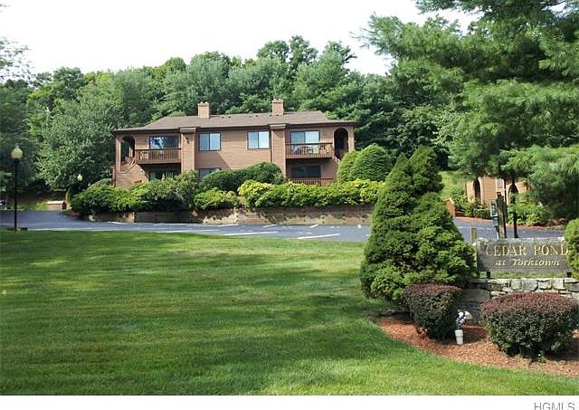 1st image of 46 Cedar Pond Ln #4F