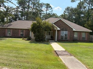 73672 Diamondhead Dr N, Diamondhead, MS 39525