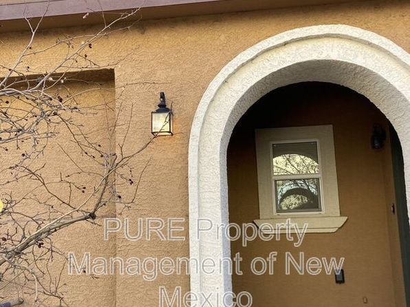 601 Menaul Blvd NW Unit 2002