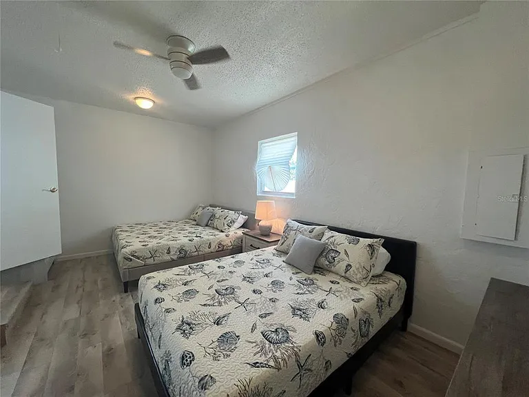 18140 Wolbrette Cir — Photo 24