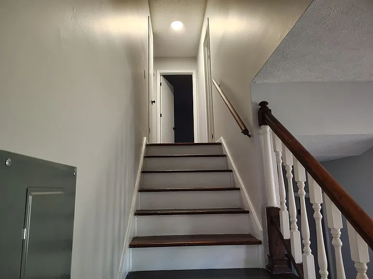 1161 Patrick Dr — Photo 16