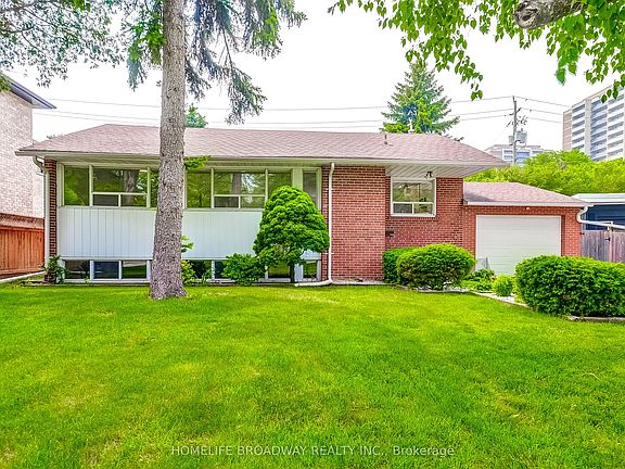 3rd image of 45 Hurlingham Cres