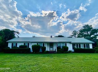 5383 9th St, Malone, FL 32445