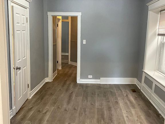 5th image of 3044 W Jackson Blvd #1