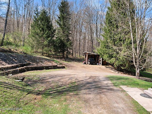 5th image of 1396 Kane Rd