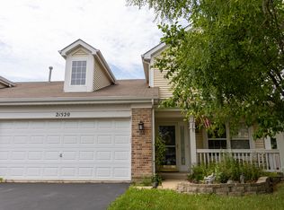 21520 Loch Ln, Crest Hill, IL 60403