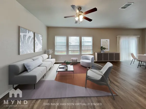 3909 Asher Aly, Saint Hedwig, TX 78152