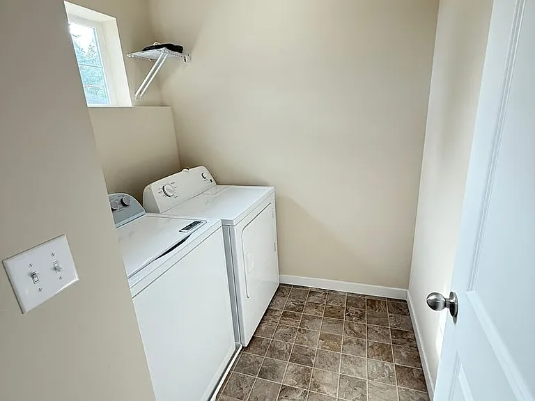 10347 White Deer Pl NW — Photo 17