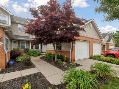 1484 Steeplechase Ct, Howell, MI, 48843