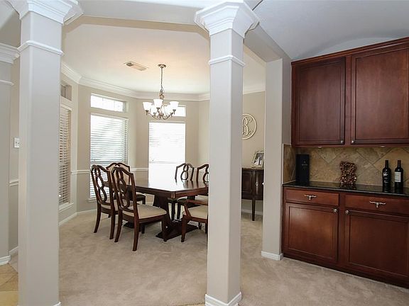 5th image of 26418 Creston Woods Dr