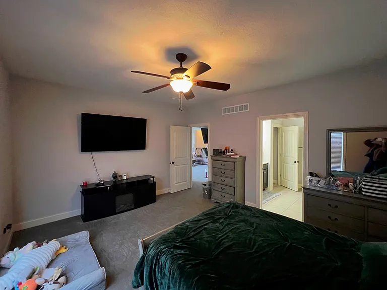 3813 Liberty Cir #3813 — Photo 20