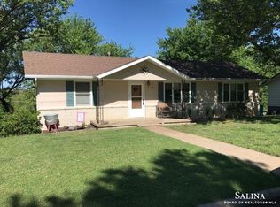 502 Kingsley St, Ellsworth, KS 67439