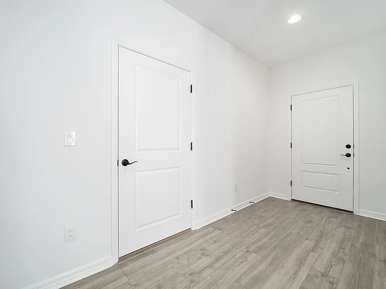7857 Byers St — Photo 5