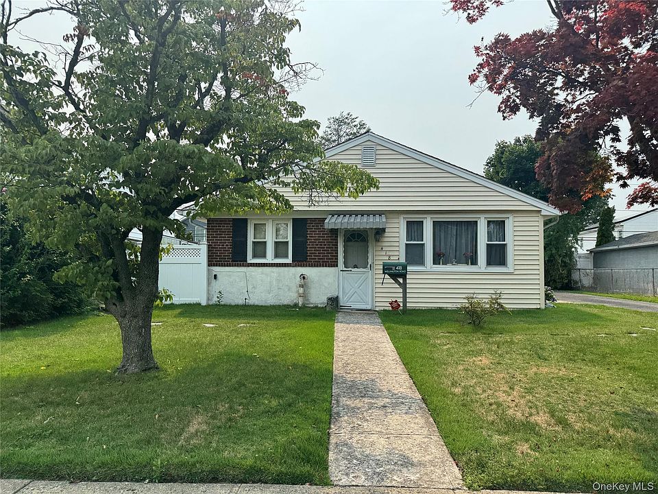 1st image of 418 Wellington Rd