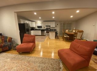 7 Melendy Dr, Reading, MA 01867