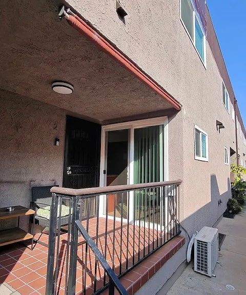 427 Thompson Ave #2 — Photo 15