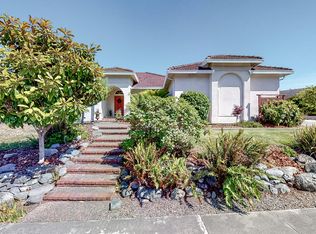 5737 Christine Dr, Eureka, CA 95503