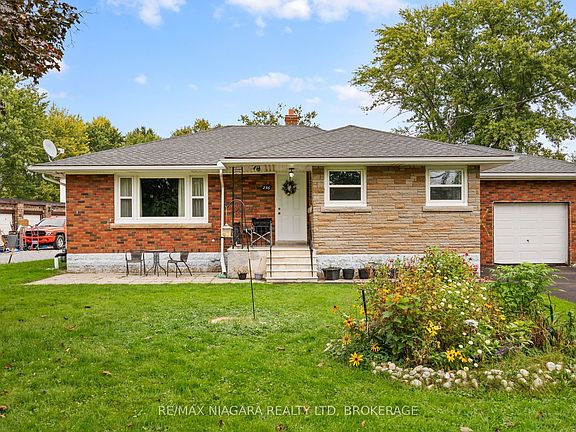 3rd image of 256 Kingsway