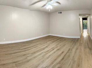 2000 Springdale Blvd APT 303, Palm Springs, FL 33461