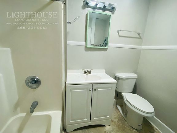 5th image of 4226 Alma Ave