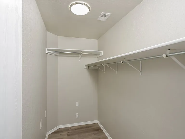 9122 Blazer Pl — Photo 13
