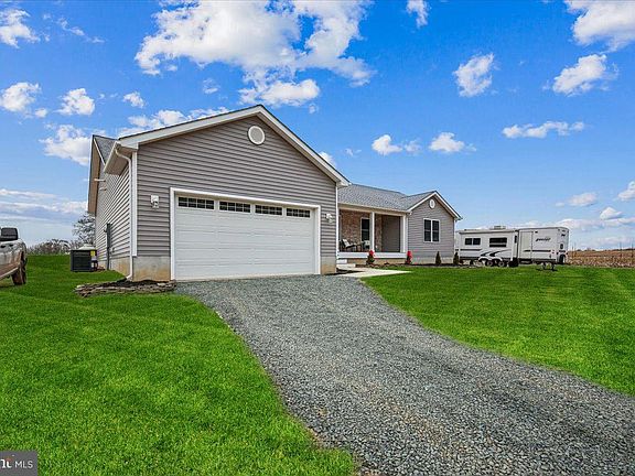 2nd image of 325 Greenspring Rd