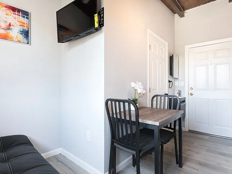 Casas On Cordova Street Apartments — Photo 71