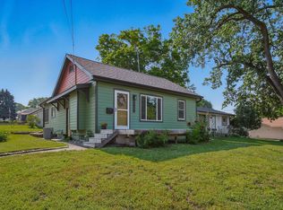 1519 E 30th St, Des Moines, IA 50317