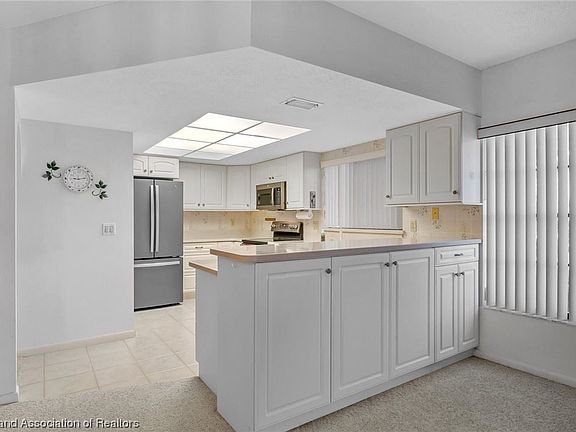 5th image of 5505 Casablanca Cir Unit O1